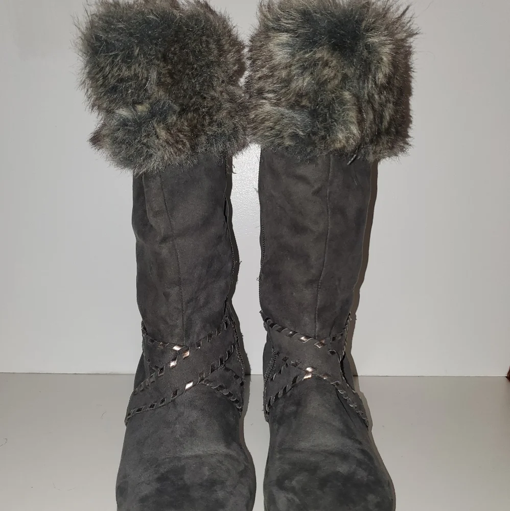 KENNETH COLE BOOTS